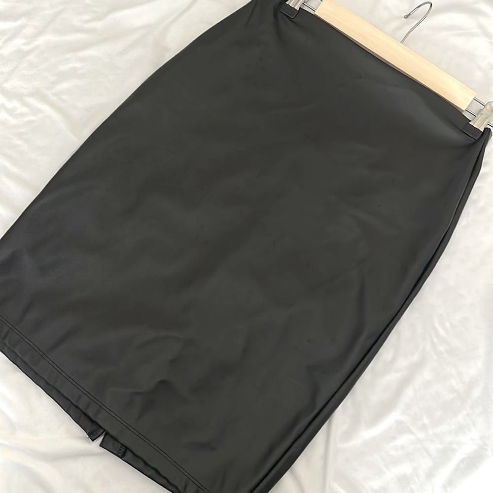 Pleather pencil skirt - S Fashionnova